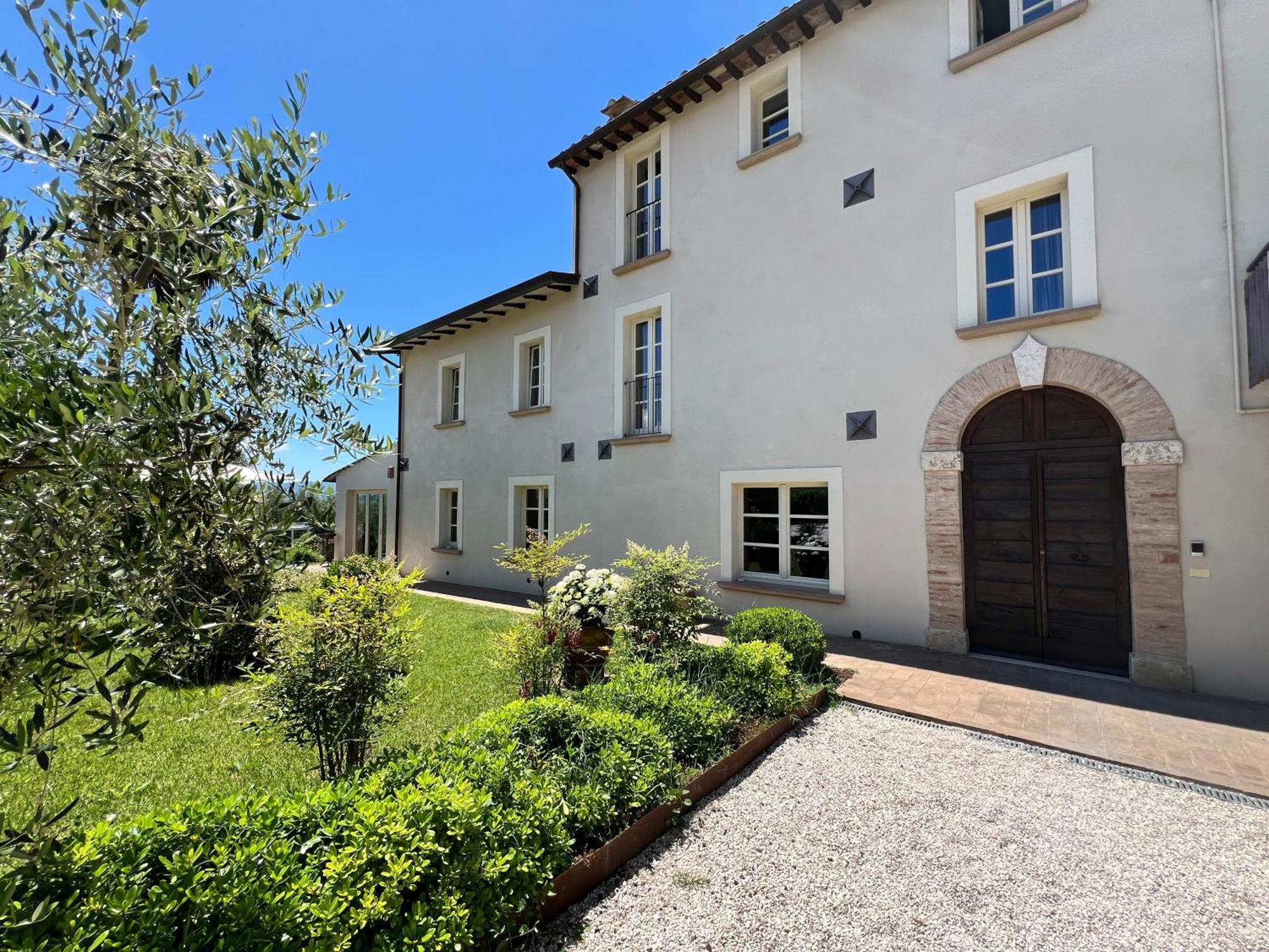 Corteviva Boutique B&B Perugia Luaran gambar
