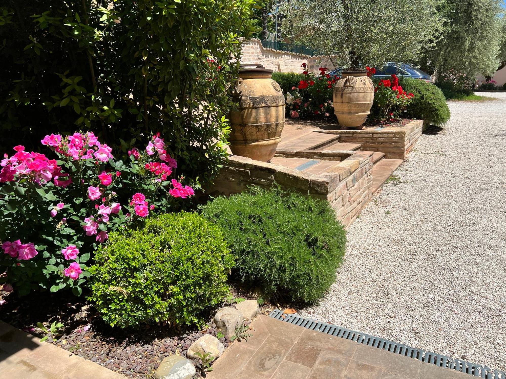 Corteviva Boutique B&B Perugia Luaran gambar